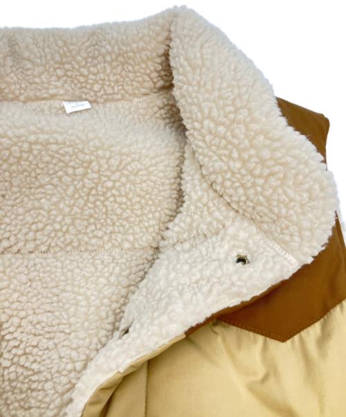 Patagonia（パタゴニア）Patagonia (パタゴニア) Reversible Bivy Down Ves ベージュ サイズ:SIZE Sの古着・服飾アイテム