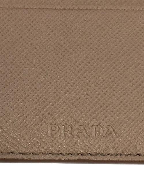 PRADA（プラダ）PRADA (プラダ) パスケース ベージュの古着・服飾アイテム