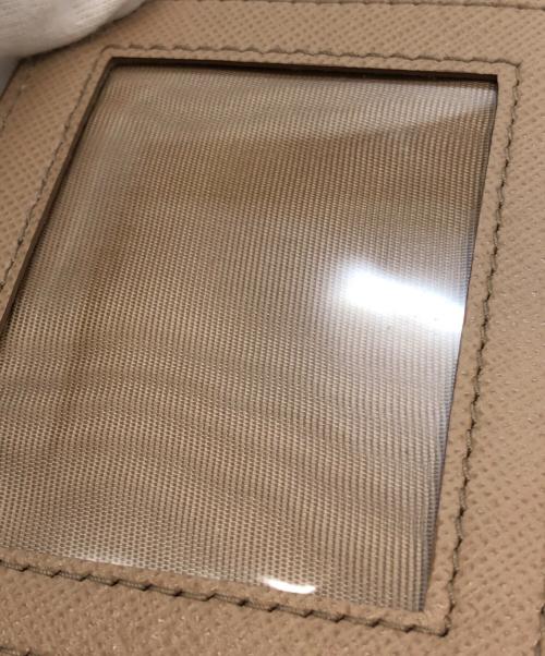 PRADA（プラダ）PRADA (プラダ) パスケース ベージュの古着・服飾アイテム