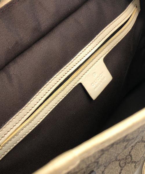 GUCCI（グッチ）GUCCI (グッチ) GGスプリーム　ハンドバッグ ブラウン×アイボリーの古着・服飾アイテム