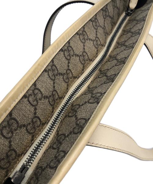 GUCCI（グッチ）GUCCI (グッチ) GGスプリーム　ハンドバッグ ブラウン×アイボリーの古着・服飾アイテム