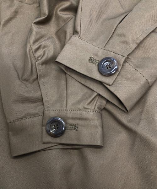 TUS（タス）TUS (タス) トレンチコート ベージュ サイズ:Freeの古着・服飾アイテム