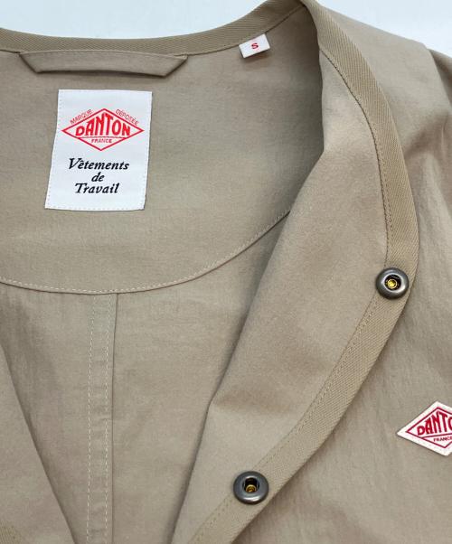 DANTON（ダントン）DANTON (ダントン) ノーカラージャケット ベージュ サイズ:SIZE Sの古着・服飾アイテム