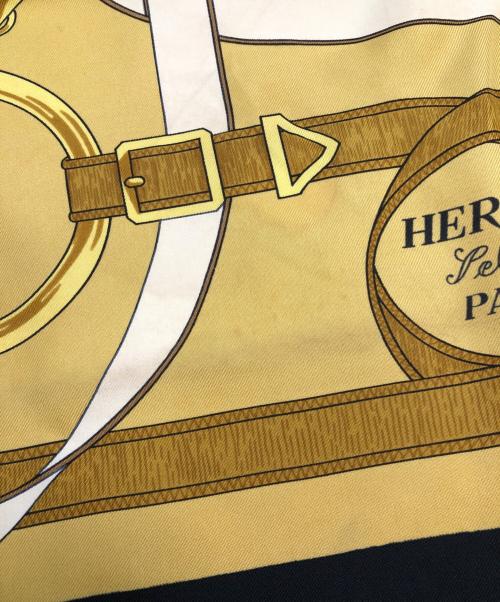 HERMES（エルメス）HERMES (エルメス) シルクスカーフ ゴールド×ブラックの古着・服飾アイテム