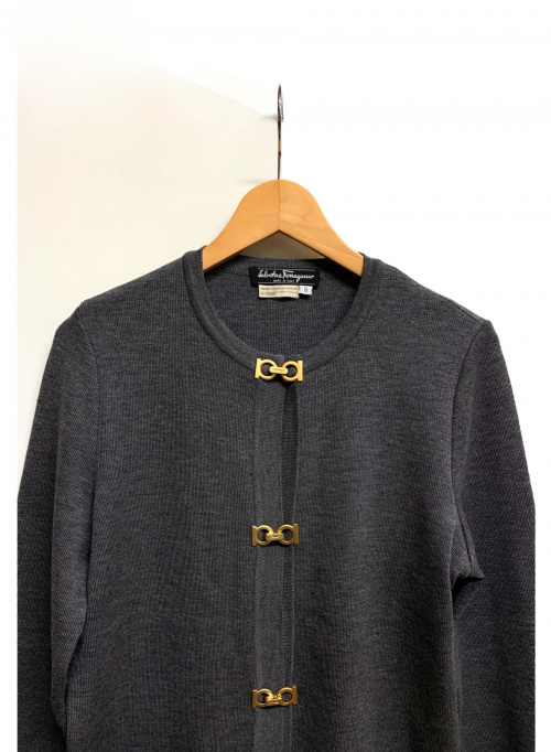 Salvatore Ferragamo（サルヴァトーレ フェラガモ）Salvatore Ferragamo (サルヴァトーレフェラガモ) ニットジャケット グレー サイズ:Sの古着・服飾アイテム