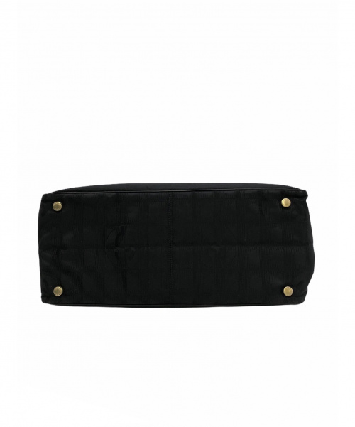 CHANEL（シャネル）CHANEL (シャネル) トートバッグ ブラック ニュートラベルライン MMサイズ 11099429の古着・服飾アイテム