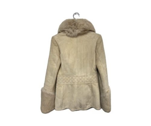 GUCCI（グッチ）GUCCI (グッチ) ラパンファームートンコート ベージュ サイズ:SIZE 40の古着・服飾アイテム