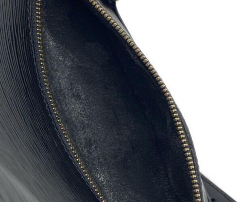 LOUIS VUITTON（ルイ ヴィトン）LOUIS VUITTON (ルイ ヴィトン) マビヨン ブラックの古着・服飾アイテム