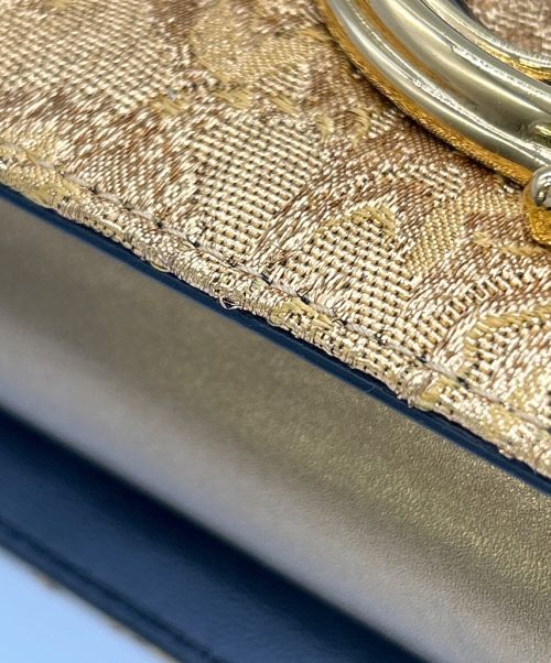 DOLCE & GABBANA（ドルチェ＆ガッバーナ）DOLCE & GABBANA (ドルチェ＆ガッバーナ) クロスボディバッグ ゴールドの古着・服飾アイテム