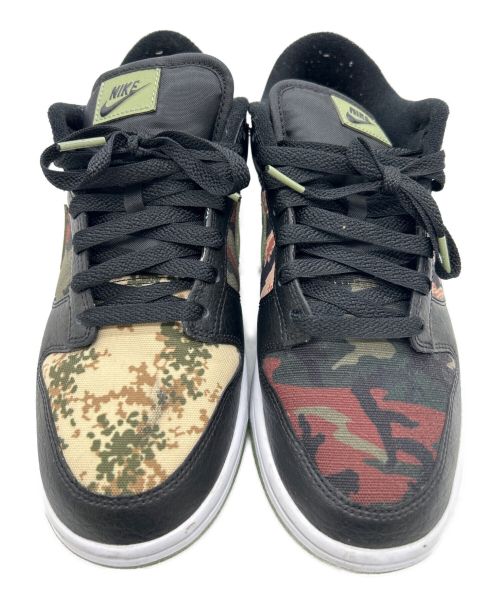 NIKE（ナイキ）NIKE (ナイキ) ローカットスニーカー ブラック×オリーブ サイズ:27.5の古着・服飾アイテム