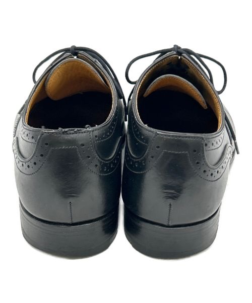 Tricker's（トリッカーズ）Tricker's (トリッカーズ) セミブローグシューズ ブラック サイズ:size 7の古着・服飾アイテム