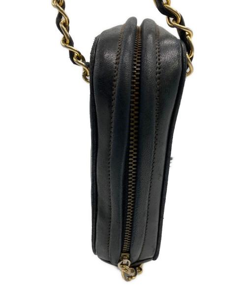 CHANEL（シャネル）CHANEL (シャネル) フリンジチェーンショルダーバッグ ブラックの古着・服飾アイテム
