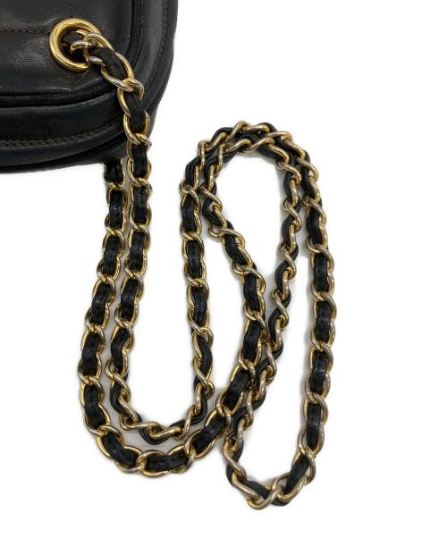 CHANEL（シャネル）CHANEL (シャネル) フリンジチェーンショルダーバッグ ブラックの古着・服飾アイテム