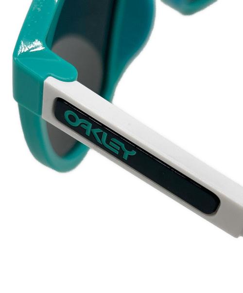 OAKLEY（オークリー）OAKLEY (オークリー) サングラス ブルー×ホワイトの古着・服飾アイテム