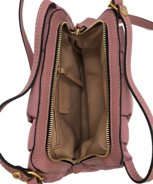 GIANNI CHIARINI（ジャンニ キアリーニ）GIANNI CHIARINI (ジャンニ キアリーニ) 2WAYショルダーバッグ ピンクの古着・服飾アイテム