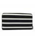 Kate Spade (ケイトスペード) ラウンドファスナー財布 ブラック×ホワイト：5000円