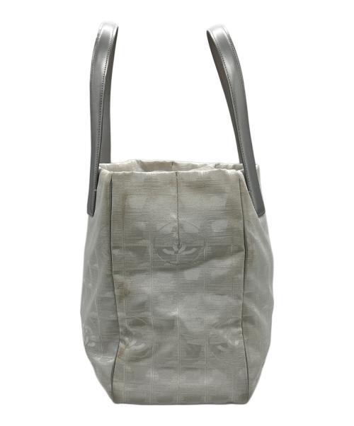 CHANEL（シャネル）CHANEL (シャネル) トートバッグ シルバーの古着・服飾アイテム