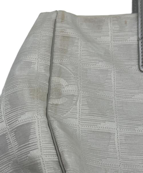 CHANEL（シャネル）CHANEL (シャネル) トートバッグ シルバーの古着・服飾アイテム