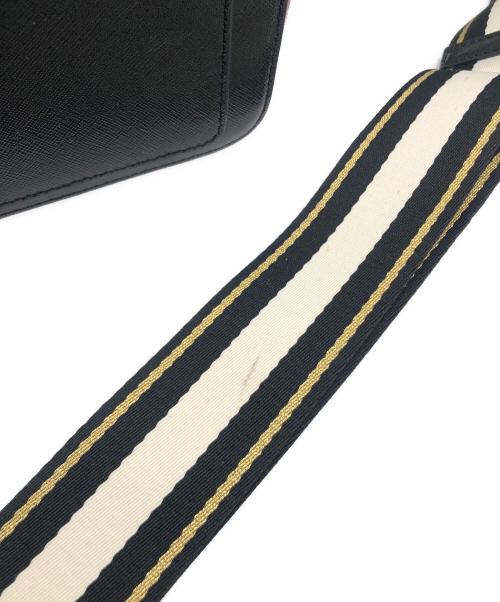 MARC JACOBS（マークジェイコブズ）MARC JACOBS (マーク ジェイコブス) ショルダーバッグ ブラック×レッドの古着・服飾アイテム