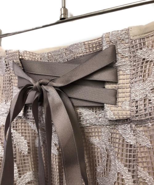 Snidel（スナイデル）Snidel (スナイデル) レースアップマーメイドスカート ベージュ サイズ:0サイズ 未使用品の古着・服飾アイテム