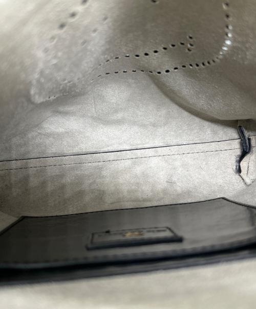 ANYA HINDMARCH（アニヤ・ハインドマーチ）ANYA HINDMARCH (アニヤハインドマーチ) 2WAYエナメルトートバッグ ブラックの古着・服飾アイテム