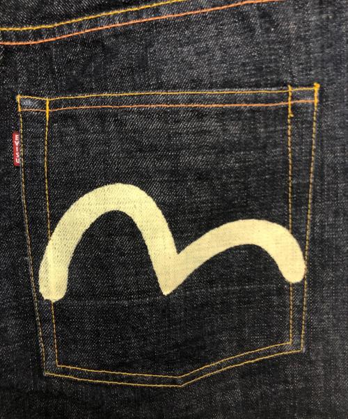 EVISU（エヴィス）EVISU (エビス) LUCKY STRIKE (ラッキーストライク) ボタンフライデニムパンツ インディゴ サイズ:W34×L25の古着・服飾アイテム