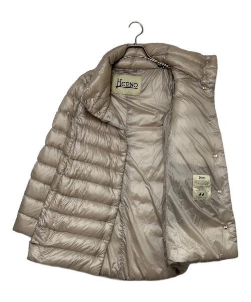 HERNO（ヘルノ）HERNO (ヘルノ) ダウンジャケット ベージュ サイズ:SIZE Lの古着・服飾アイテム