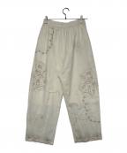 TSUHARU by samansa Mos2ツハル バイ サマンサモスモス）の古着「くり抜きモチーフ刺繍パンツ」｜オフホワイト