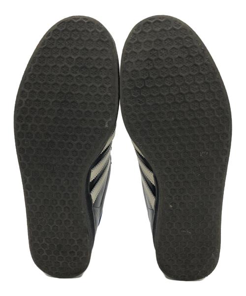 adidas（アディダス）adidas (アディダス) スニーカー ブラック×ブルー サイズ:28.5の古着・服飾アイテム