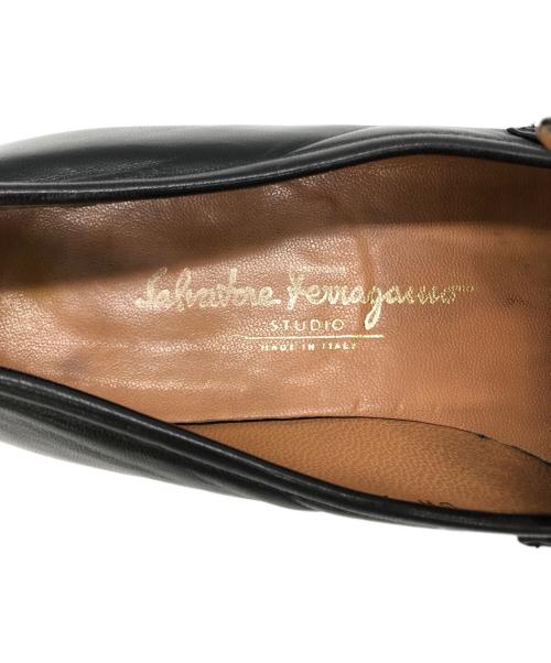 Salvatore Ferragamo（サルヴァトーレ フェラガモ）Salvatore Ferragamo (サルヴァトーレ フェラガモ) ローファー ブラック サイズ:26㎝の古着・服飾アイテム