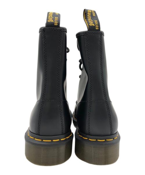 Dr.Martens（ドクターマーチン）Dr.Martens (ドクターマーチン) 8ホールブーツ ブラック サイズ:24㎝の古着・服飾アイテム