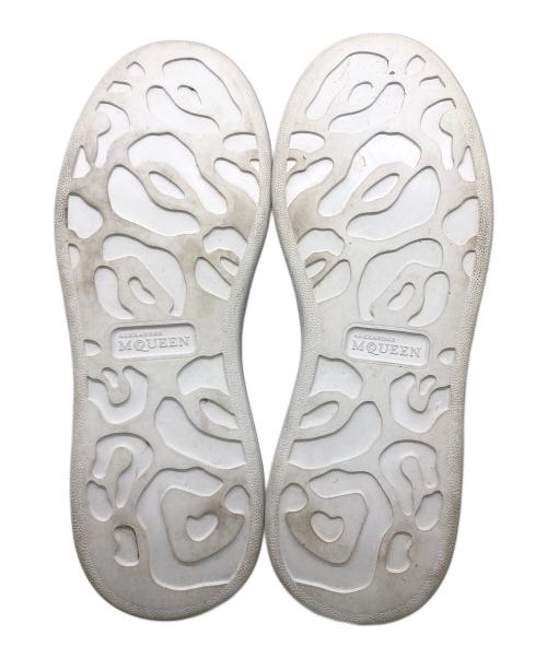 ALEXANDER McQUEEN（アレキサンダーマックイーン）ALEXANDER McQUEEN (アレキサンダーマックイーン) ローカットスニーカー ホワイト×ブラック サイズ:41 1/2の古着・服飾アイテム