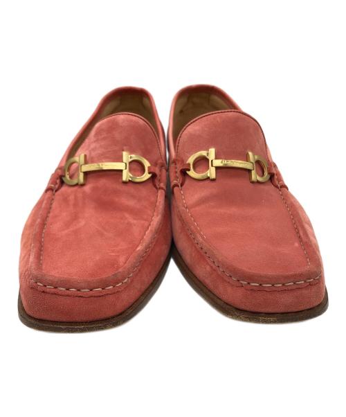 Salvatore Ferragamo（サルヴァトーレ フェラガモ）Salvatore Ferragamo (サルヴァトーレ フェラガモ) ローファー ピンク サイズ:26.5㎝の古着・服飾アイテム