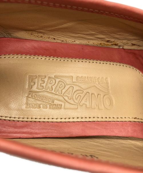 Salvatore Ferragamo（サルヴァトーレ フェラガモ）Salvatore Ferragamo (サルヴァトーレ フェラガモ) ローファー ピンク サイズ:26.5㎝の古着・服飾アイテム