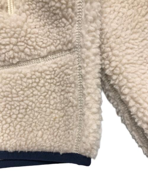Patagonia（パタゴニア）Patagonia (パタゴニア) CLASSIC RETRO-X JACKET アイボリー×ネイビー サイズ:Ｌの古着・服飾アイテム