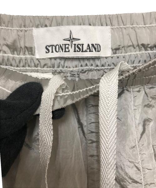 STONE ISLAND（ストーンアイランド）STONE ISLAND (ストーンアイランド) ハーフパンツ グレー サイズ:SIZE W29の古着・服飾アイテム