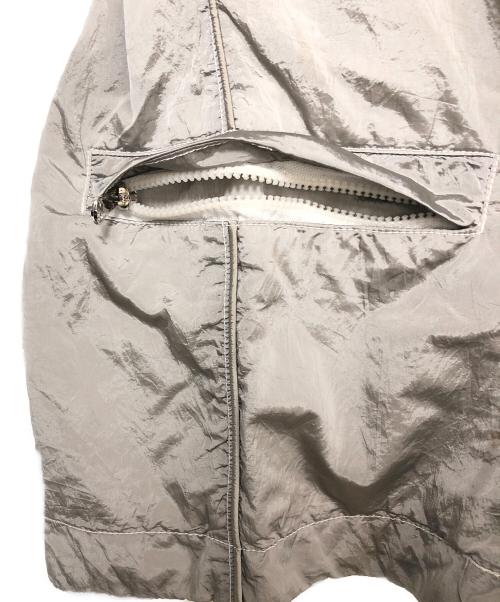STONE ISLAND（ストーンアイランド）STONE ISLAND (ストーンアイランド) ハーフパンツ グレー サイズ:SIZE W29の古着・服飾アイテム