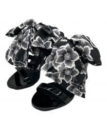 Salvatore Ferragamo（サルヴァトーレ フェラガモ）の古着「サンダル」｜ブラック