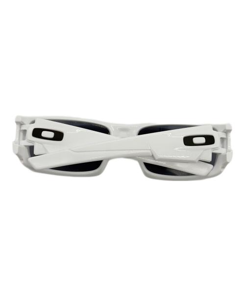 OAKLEY（オークリー）OAKLEY (オークリー) サングラス ホワイトの古着・服飾アイテム