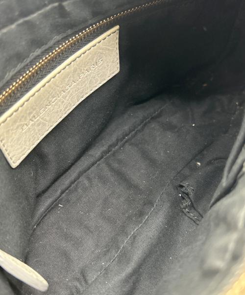 BALENCIAGA（バレンシアガ）BALENCIAGA (バレンシアガ) ショルダーバッグ グレーの古着・服飾アイテム