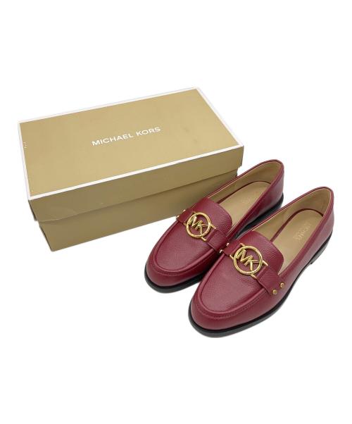 MICHAEL KORS（マイケル・コース）MICHAEL KORS (マイケル・コース) ローファー レッド×ゴールド サイズ:SIZE 6.5の古着・服飾アイテム