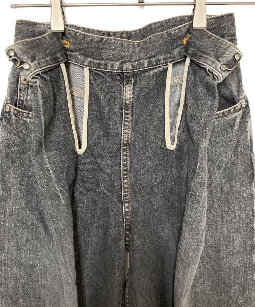 JOHN LAWRENCE SULLIVAN（ジョン ローレンス サリバン）JOHN LAWRENCE SULLIVAN (ジョン ローレンス サリバン) WASHED DENIM WIDE PANTS グレー サイズ:XSの古着・服飾アイテム