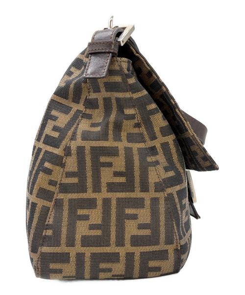 FENDI（フェンディ）FENDI (フェンディ) ショルダーバッグ ブラウンの古着・服飾アイテム