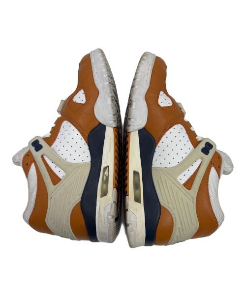 NIKE（ナイキ）NIKE (ナイキ) スニーカー/AIR TRAINER 3 QS/エア トレーナー 3 クイックストライク ホワイト×ブラウン サイズ:SIZE 27cmの古着・服飾アイテム