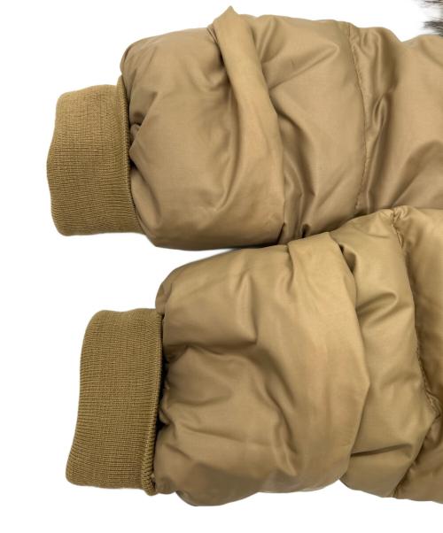 MONCLER（モンクレール）MONCLER (モンクレール) ベルト付きダウンコート カーキ サイズ:SIZE 0(XS)の古着・服飾アイテム