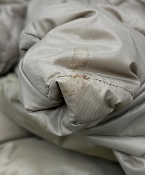 MONCLER（モンクレール）MONCLER (モンクレール) ベルト付きダウンコート カーキ サイズ:SIZE 0(XS)の古着・服飾アイテム