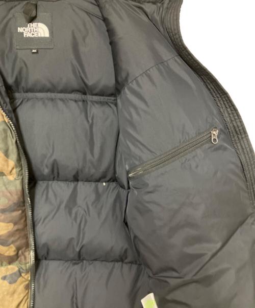 THE NORTH FACE（ザ ノース フェイス）THE NORTH FACE (ザ ノース フェイス) ダウンジャケット ブラック×グリーン サイズ:Mの古着・服飾アイテム
