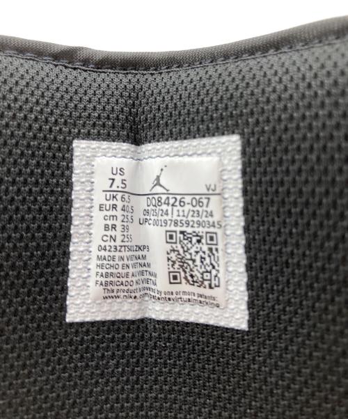 NIKE（ナイキ）NIKE (ナイキ) ハイカットスニーカー ブラック×レッド サイズ:25.5㎝ 未使用品の古着・服飾アイテム