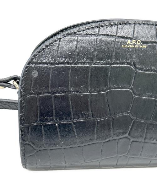 A.P.C.（アーペーセー）A.P.C. (アーペーセー) ショルダーバッグ ブラックの古着・服飾アイテム
