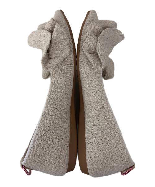 offen（オッフェン）Offen (オッフェン) フリル付フラットシューズ ベージュ サイズ:SIZE 23cmの古着・服飾アイテム